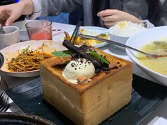 -峨嵋小镇·川菜(勒泰中心店)
