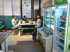 -贵府酸汤牛肉火锅·贵州老字号(飞山街店)