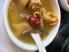 -野菌皇海景野生菌火锅(滨海大道店)