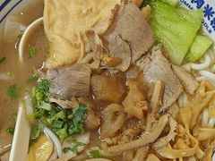 -鑫花溪牛肉米粉(凤凰街创始总店)