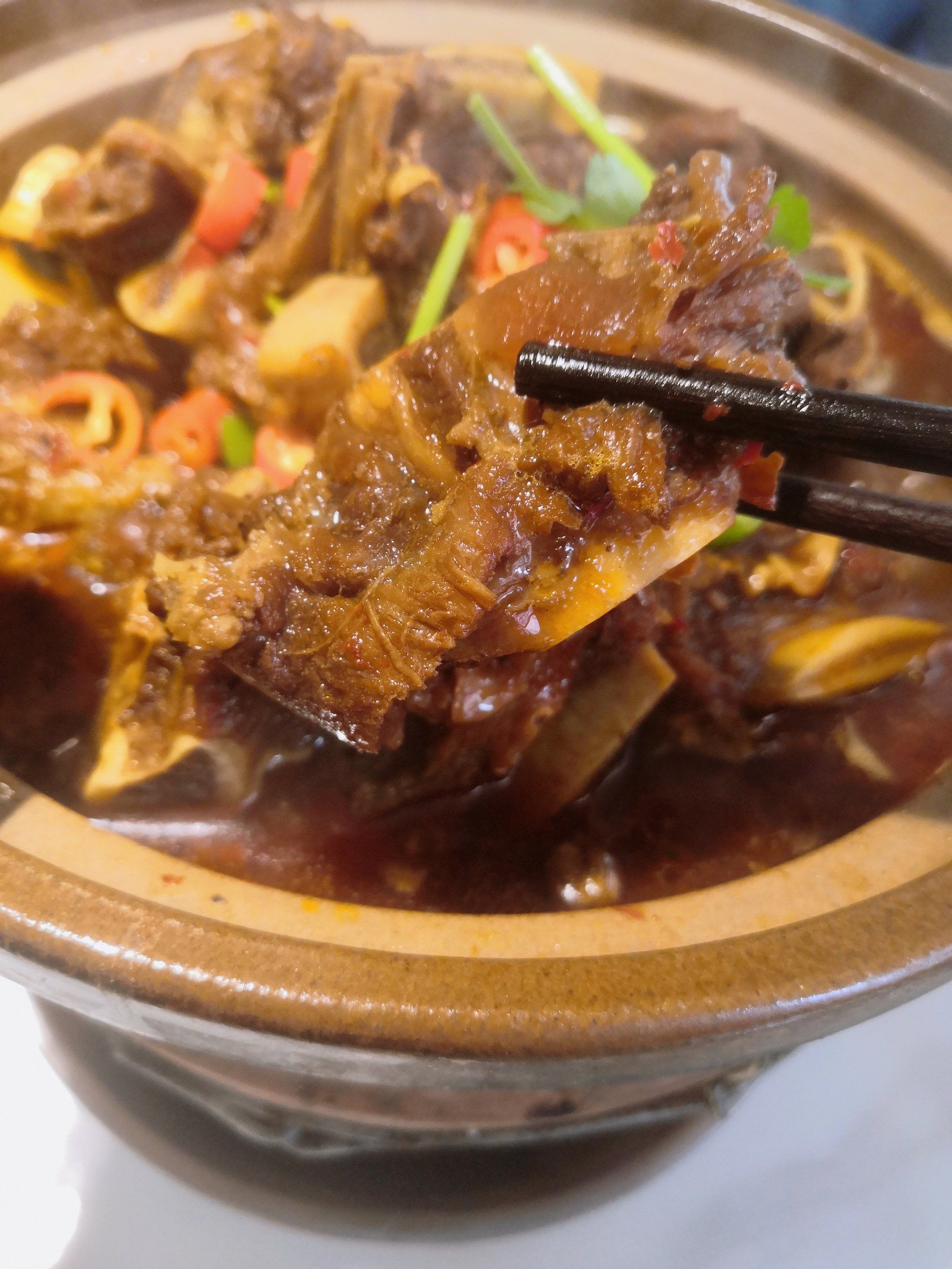 本地人强推～四方坪不可错过的现煲砂锅自助!