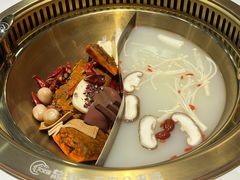 -欠火锅·水牛毛肚·团建聚餐·生日宴(何山路店)