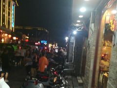 -管氏翅吧(护国寺店)