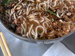 -正宗杨记普洱酸醋米线(总店)