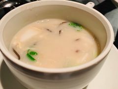 宋嫂鱼羹-湖滨28中餐厅·西湖宴·杭州君悦酒店