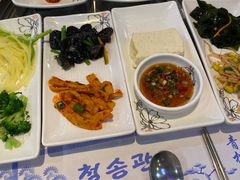 -青松馆韩国料理(香港中路佳世客店)