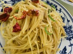 -天天向上素食餐厅(五台山店)
