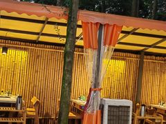 -二荆条·蜀鲜汇城市森林火锅