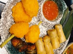 Golden虾饼-浩海火燒雲傣家菜(芮欧百货店)
