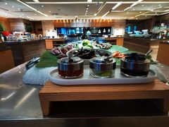 自助取餐区-北京王府井希尔顿酒店·万斯阁西餐厅