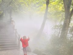 -西岭雪山大飞水景区