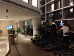 -黄金时代游泳健身云畔会所(绿地中心双子塔店)