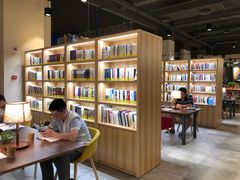 -五峰书院(南洋泾路店)