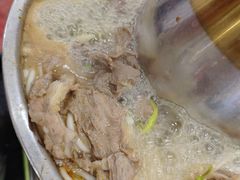 -撒拉人家.酸菜牦牛肉火锅