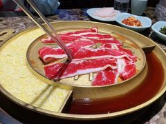 -猪啊牛呀羊啊铜盘烤肉(正大广场店)