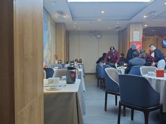 -有红鸡毛店·川菜(建设路店)