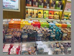 零售区-采芝斋(中山南路店)