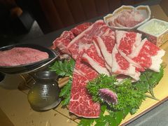 -铭牛烧肉·和牛海鲜自助(高新月牙湖店)