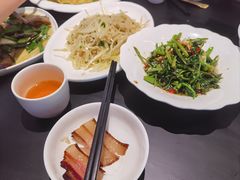 -华冠悠岚·庭院餐厅(青城后山店)