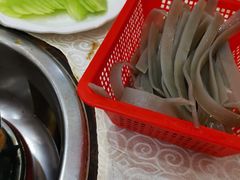 -渝君重庆火锅(嘉宾路店)