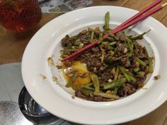 -黄泥岗·地道湖北菜(奥特莱斯店)