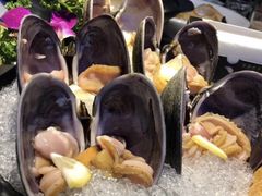 -溏心风鲍港式打边炉(余英坊店)