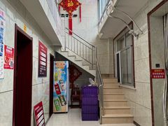 -宾朋海鲜饭庄(兴海路店)