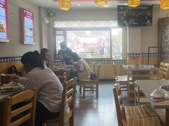 -阿婆情腊排骨火锅(金虹路店)