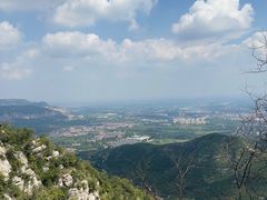 -抱犊寨风景区