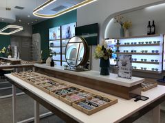 -无界眼镜MaxLess(南翔印象城店)