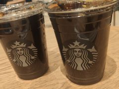 -星巴克臻选(杭州嘉里中心1F店)