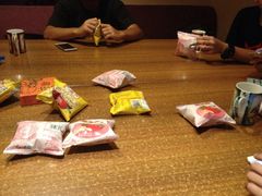 汇佳桌游咖啡馆(徐汇旗舰店)-汇佳桌游剧本咖啡馆(万体馆旗舰店)