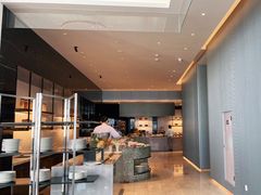 -锦厨自助餐厅·海鲜·牛扒(海口索菲特大酒店)