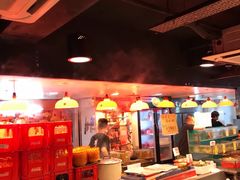 自助取餐区-鲜入围煮花胶鸡海鲜火锅