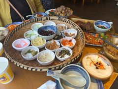 -包整·丝娃娃(一览甲秀楼风景店)