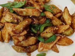 -鑫渔港海鲜本地菜·山海关浑锅(东戴河店)