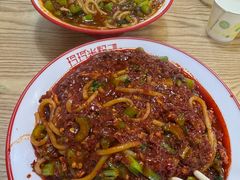 -玲玲米粉·新疆现炒米粉(大十字总店)