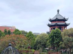 -岭南和园