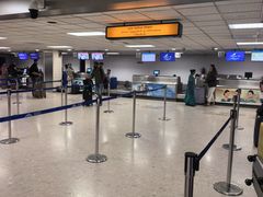 -班达拉奈克国际机场