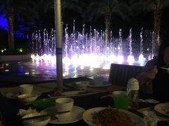 -喷泉广场餐厅·宵夜·海鲜烧烤大排档(长隆企鹅酒店)