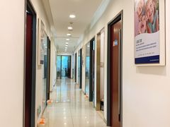 -瑞尔齿科(颐堤港诊所)