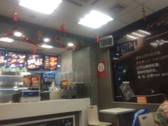 -华莱士·炸鸡汉堡(荆川东路店)