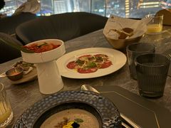 -Hi City·城市之巅