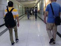 -宜山路(地铁站)