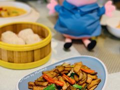 腊八蒜炒杏鲍菇-新加坡瑞珍•海河观景餐厅
