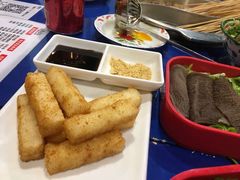 -马路边边串串香(涑河南街店)
