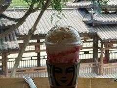 -星巴克(南宁民歌湖店)