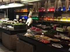 -唐拉雅秀酒店-西锦汇空中BBQ·思创餐厅