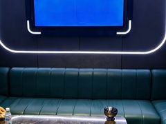 -圣地雅歌KTV(市府广场店)