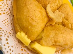 菠萝油-小龍鳳餐室(番禺路店)